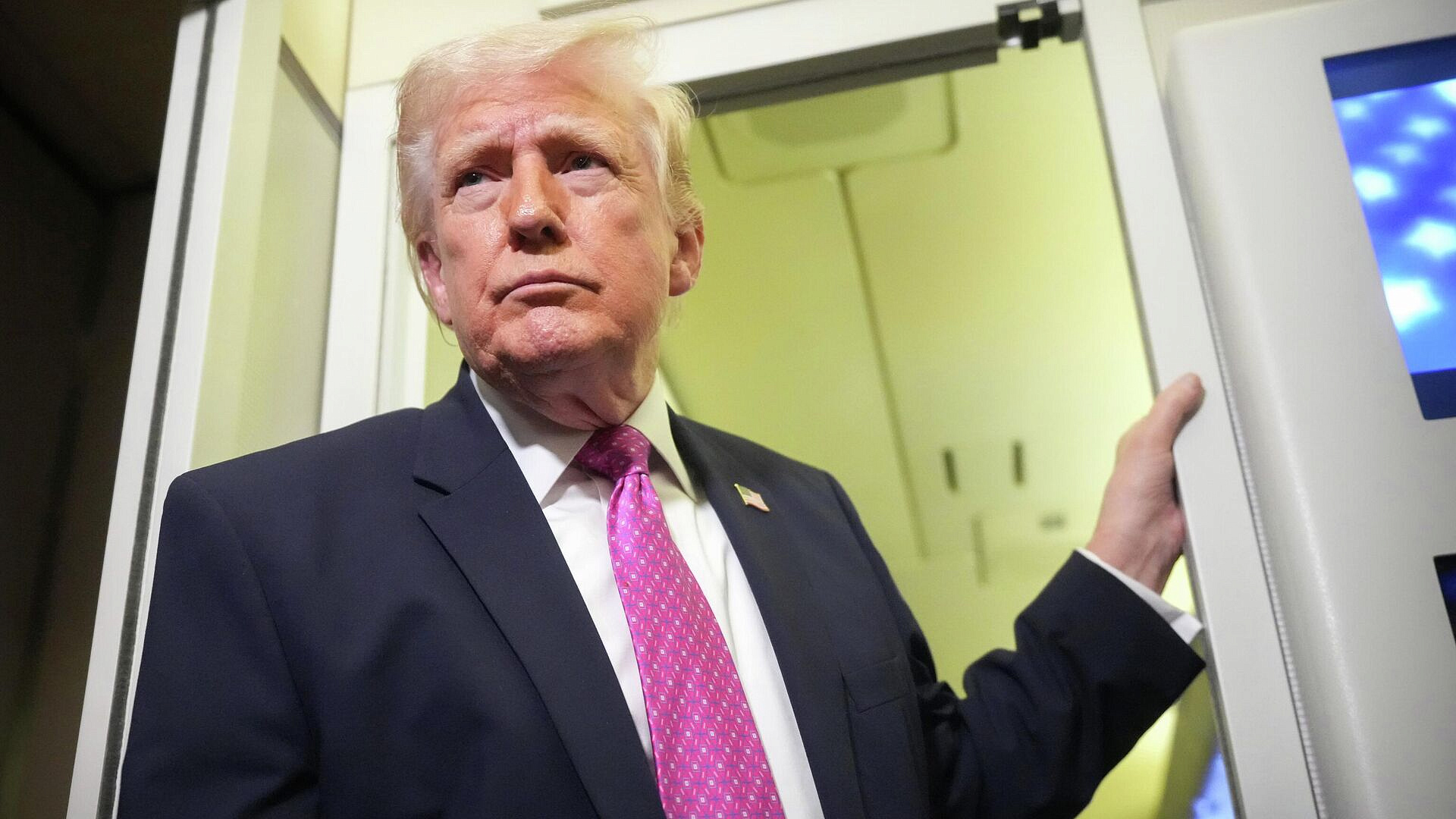 "Это катастрофа". Новый план Трампа по Ирану вызвал панику среди союзников