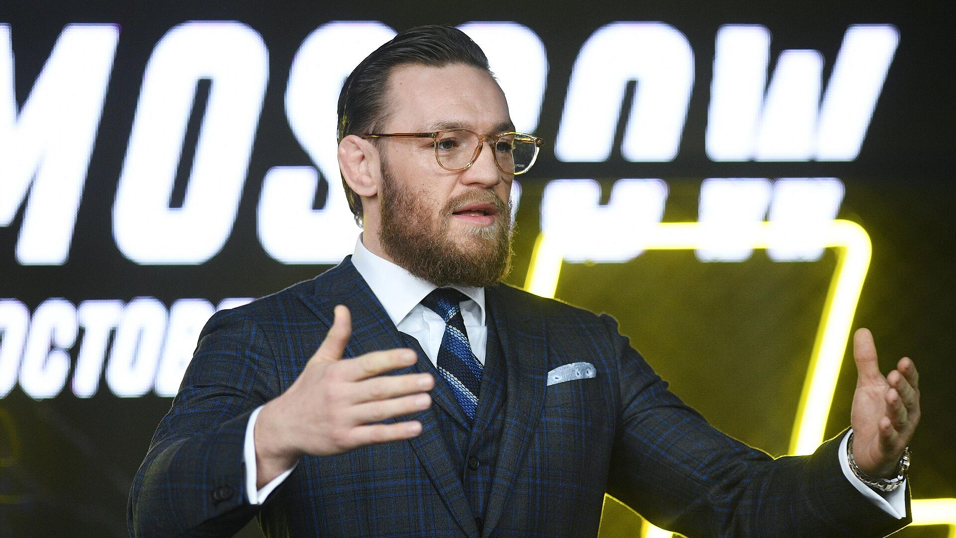 Конор Макгрегор проведет бой против Холлоуэя на турнире UFC 329