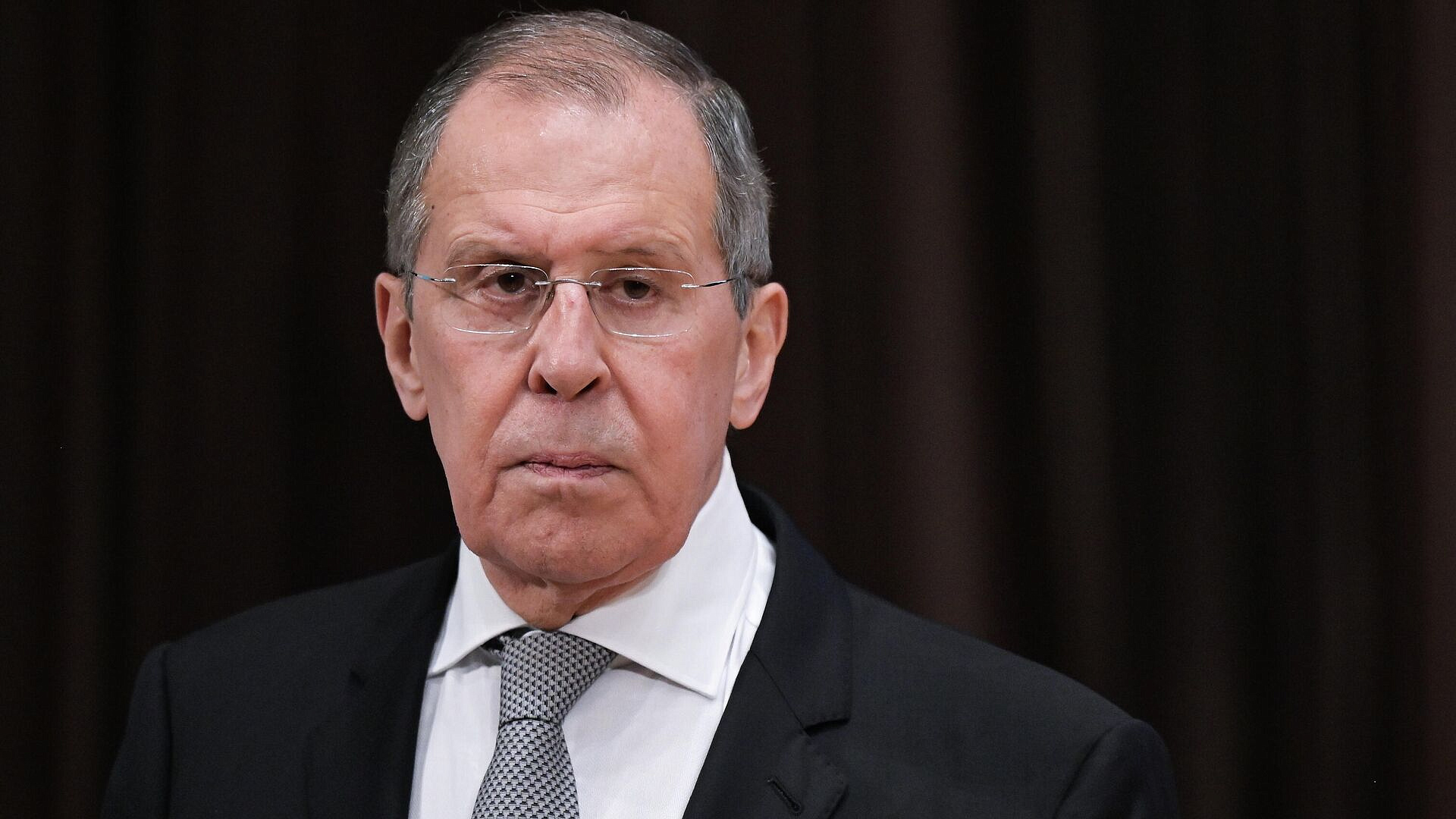 Лавров выразил надежду, что разговор Путина и Трампа отрезвит Запад