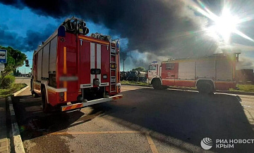 В Феодосии оценят ущерб от пожара на нефтебазе