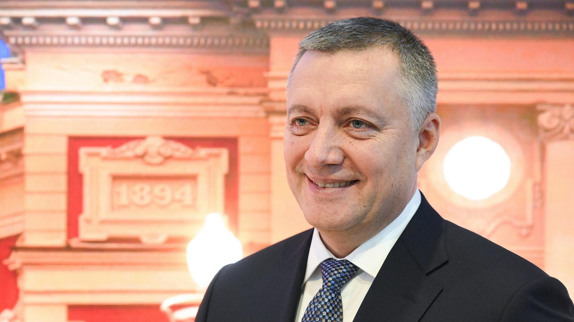 Кобзев вручил дипломы первым выпускникам программы "Герои Приангарья"