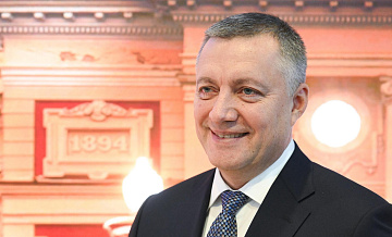 Кобзев вручил дипломы первым выпускникам программы "Герои Приангарья"