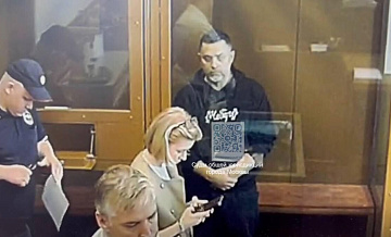 Суд продлил арест экс-главе "Уральских заводов" по делу о хищении