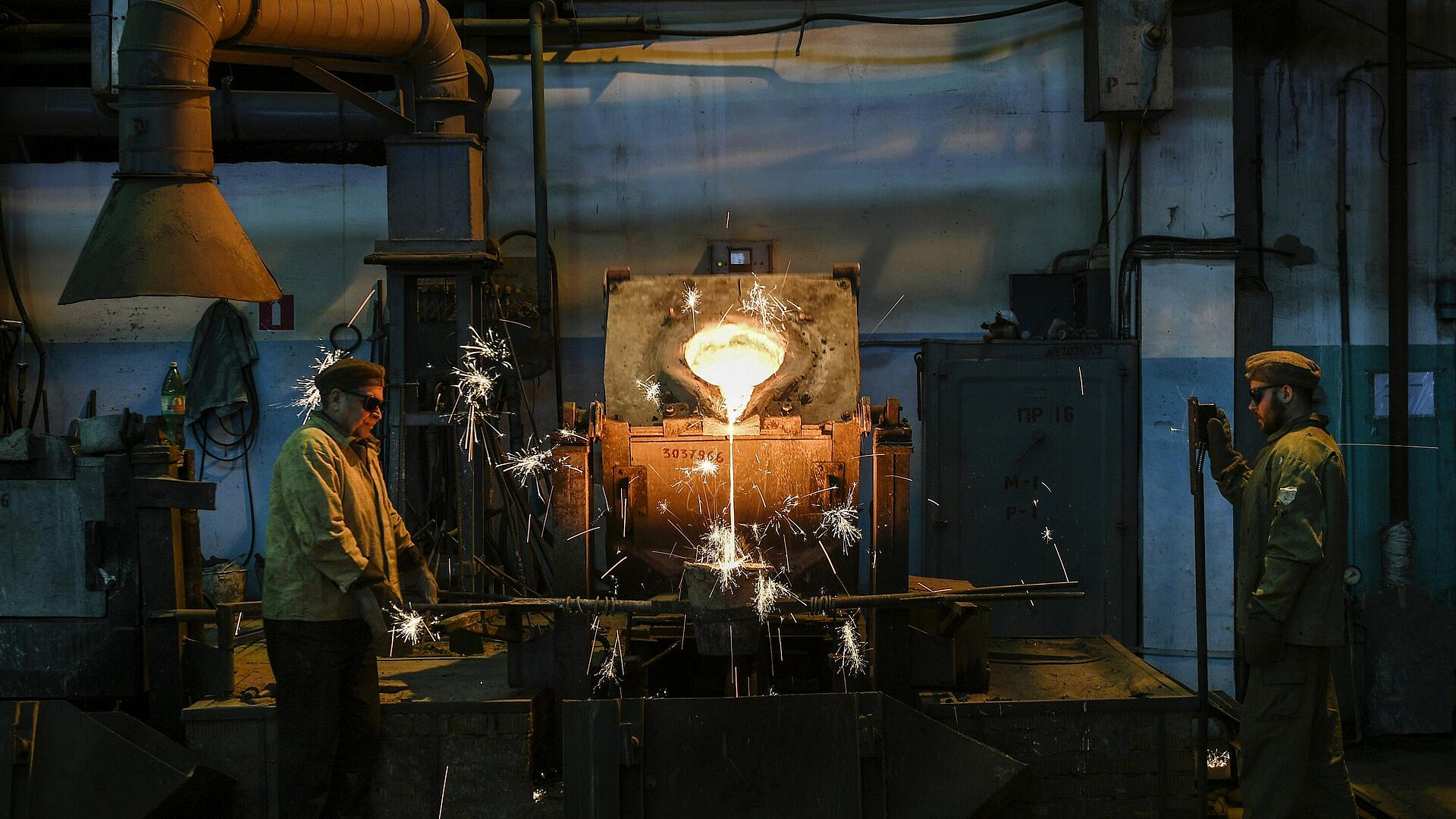 ����� ������ ������ �� c������������ �������������� � ��, ����� Bloomberg