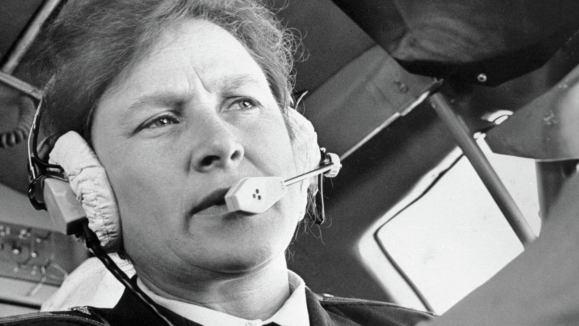 Умерла легендарная летчица Галина Смагина