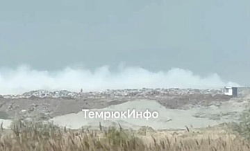 В Краснодарском крае потушили пожар на мусорном полигоне