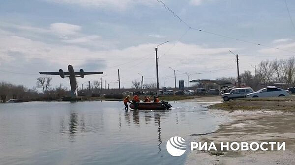 Уровень воды в реке Урал в Орске снизился на полметра