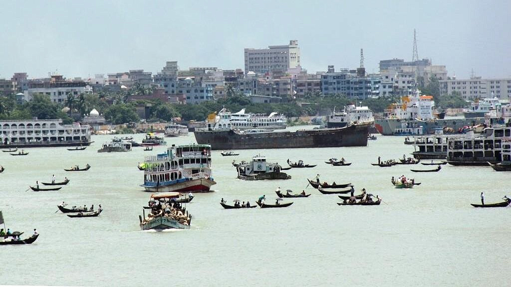 В Бангладеш выросло число погибших из-за наводнений