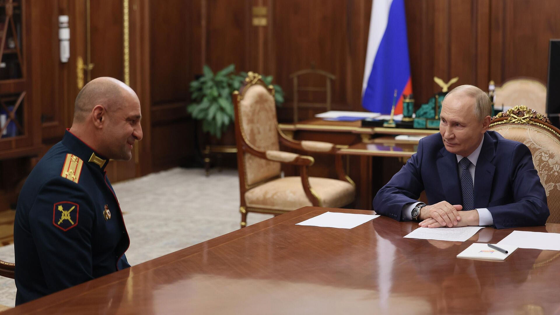 Путин уверен, что в ДНР найдут достойную замену Жоге