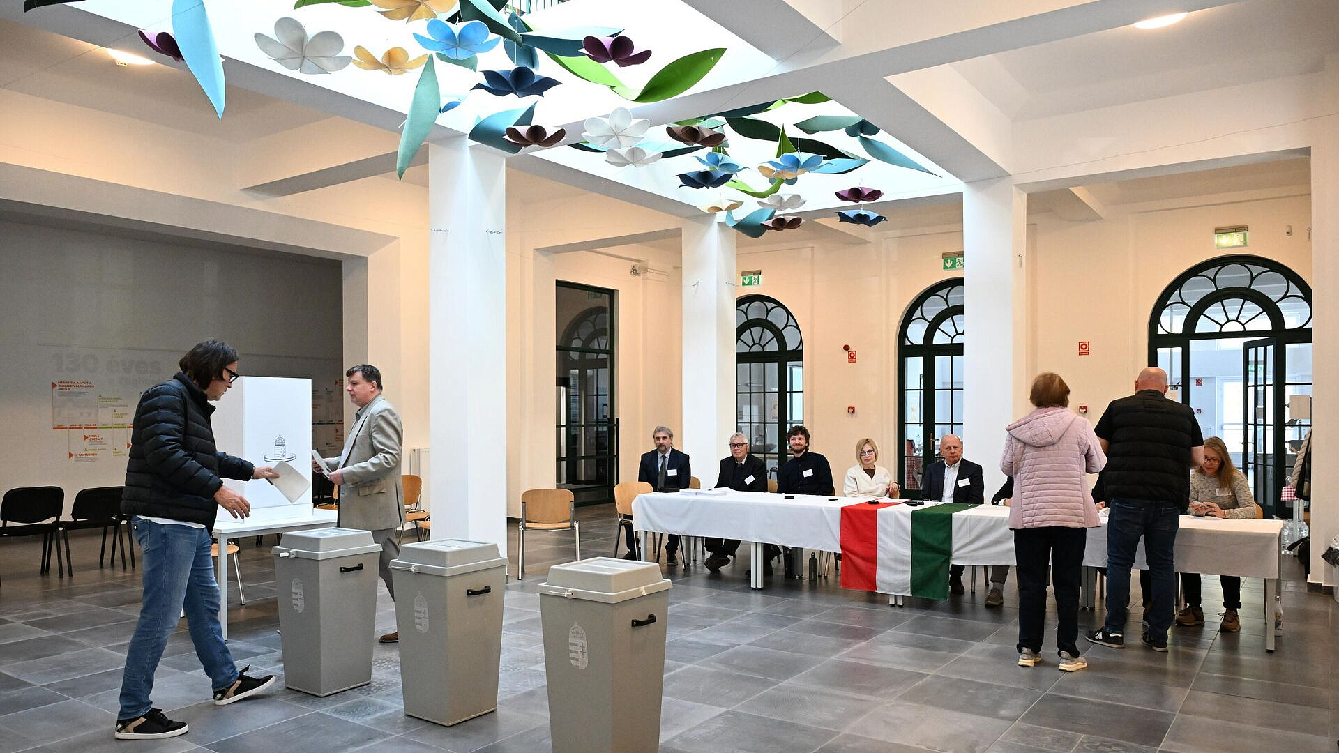 Явка на парламентских выборах в Венгрии составила 37,98 процента