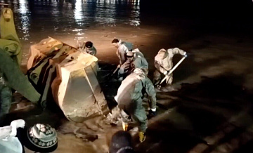 На Кубани назвали возможную причину разлива мазута у порта Тамань