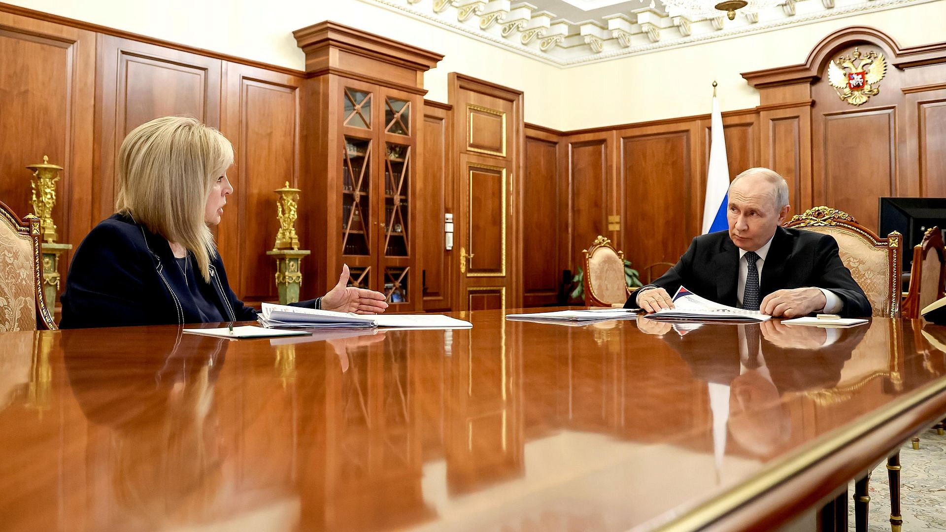 Путин спросил Памфилову, как прошла жеребьевка по выборам в Госдуму