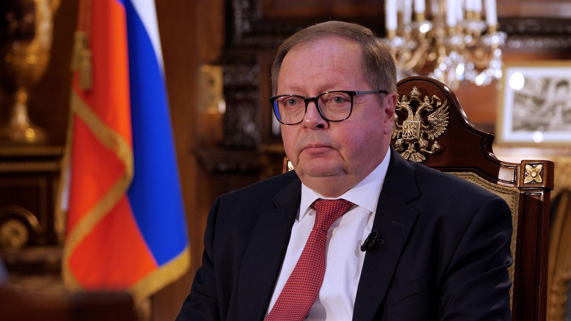 Посол ответил на попытки Лондона захватить связанные с Россией суда