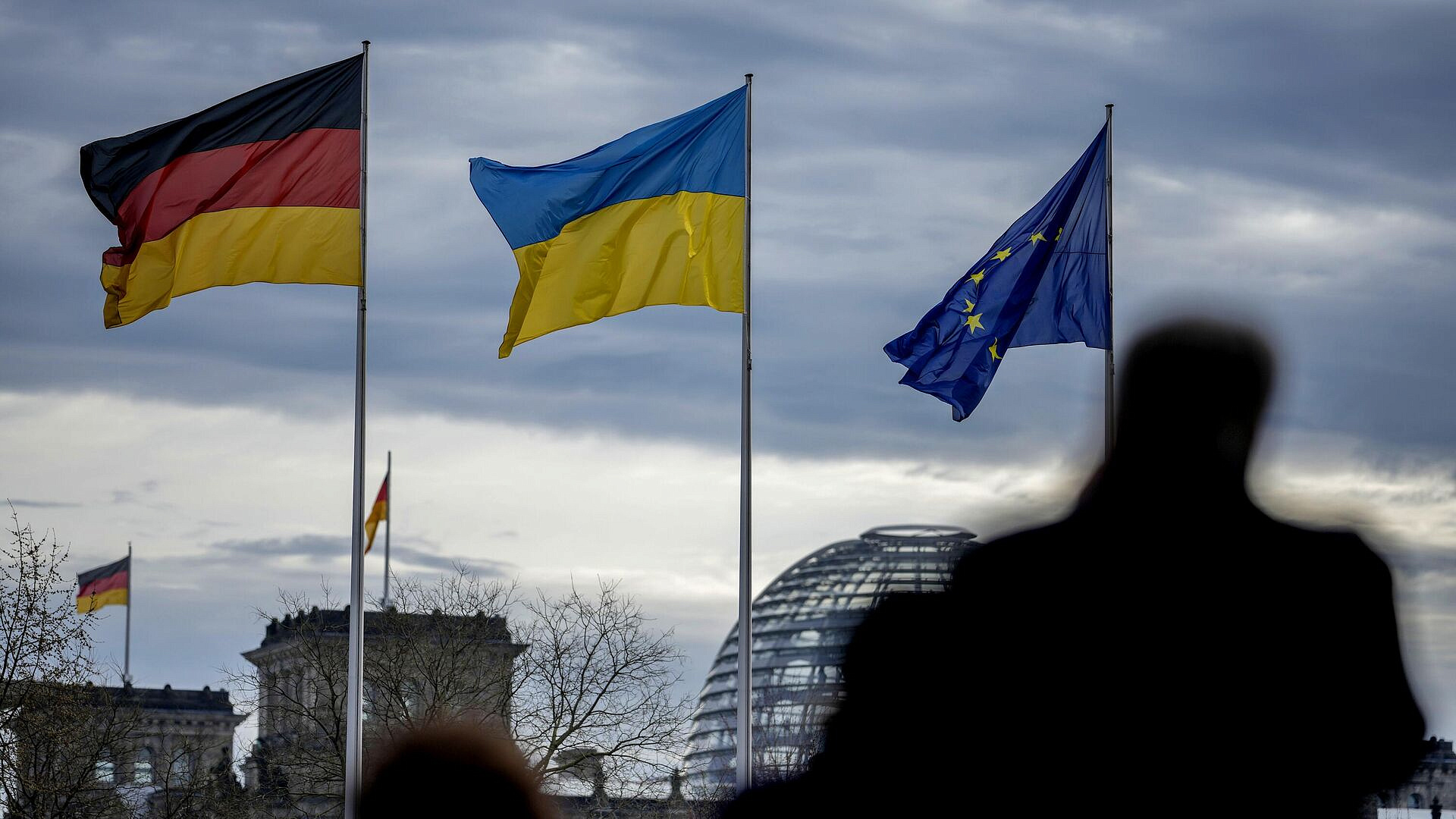 СМИ узнали о провале смелой инициативы ФРГ по помощи Украине