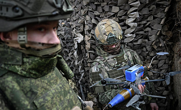 Российские FPV-дроны уничтожили разведывательные беспилотники ВСУ