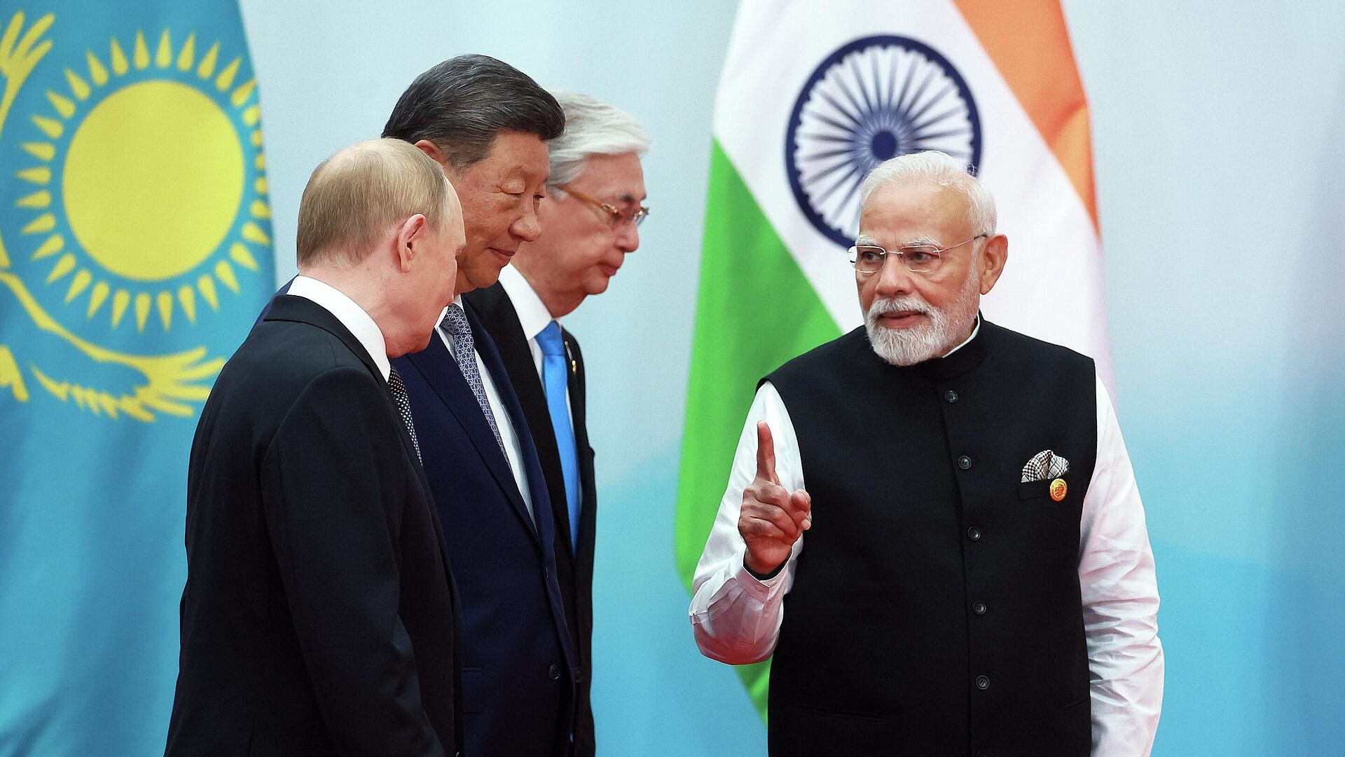 Китай и Индия не могут давать слабину в ответ на угрозы, считает Путин