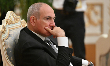 Пашинян не планирует менять состав правительства по итогам выборов