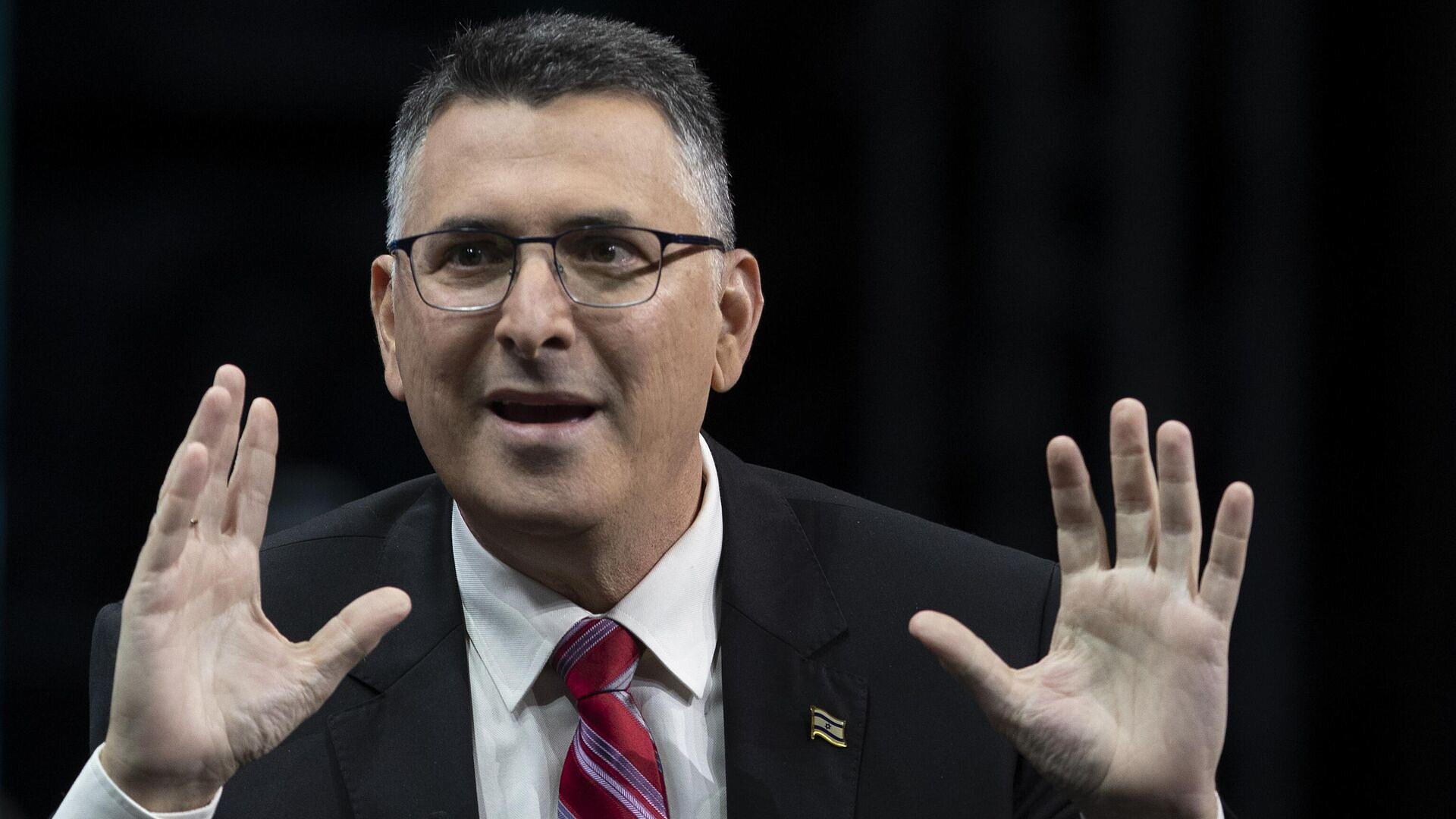 Глава МИД Израиля пообещал проверить данные о восхвалении Бандеры Киевом