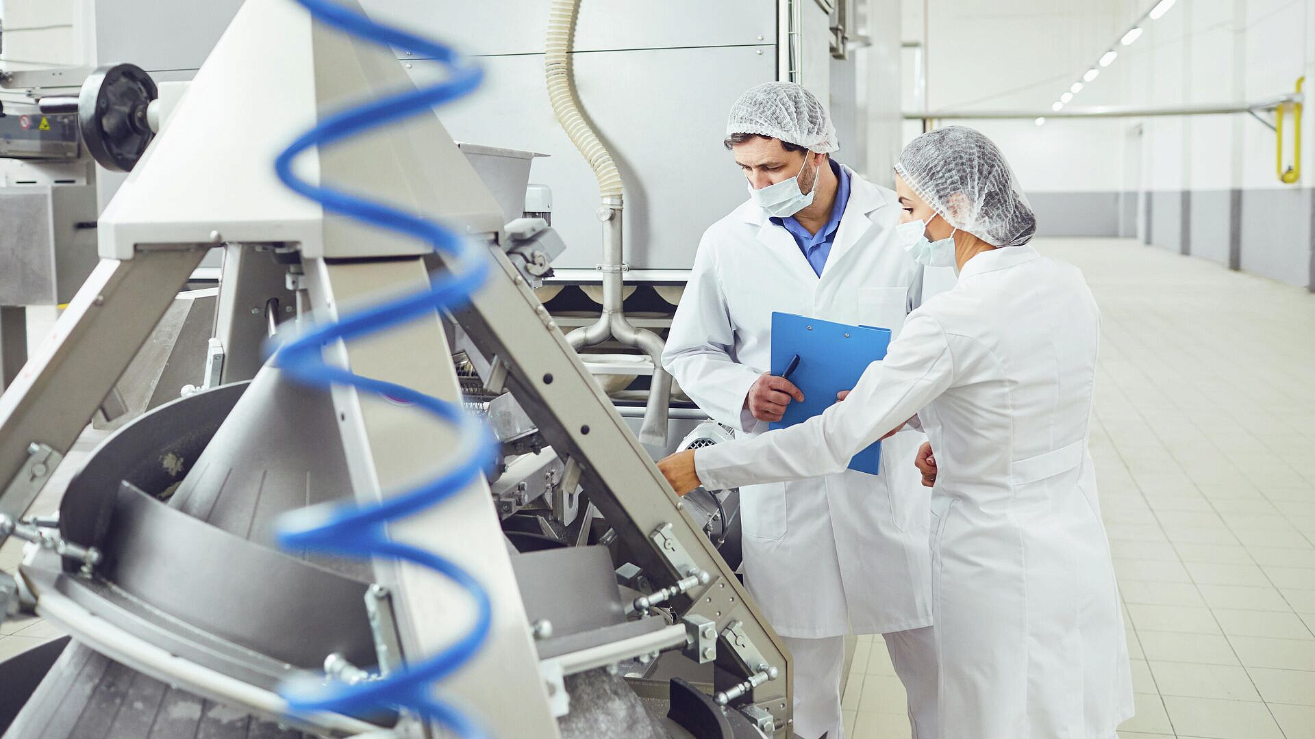 Крупные пищевые производители выступили против обязательных ГОСТов