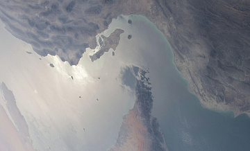 СМИ: Европа не готова сопровождать свои суда через Ормузский пролив