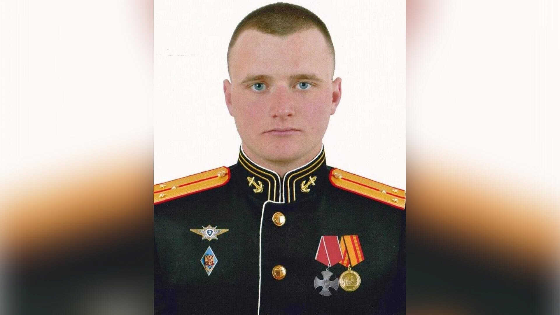 Путин пообещал посмертно присвоить звание Героя России командиру Ищенко Путин пообещал посмертно присвоить звание Героя России командиру Ищенко