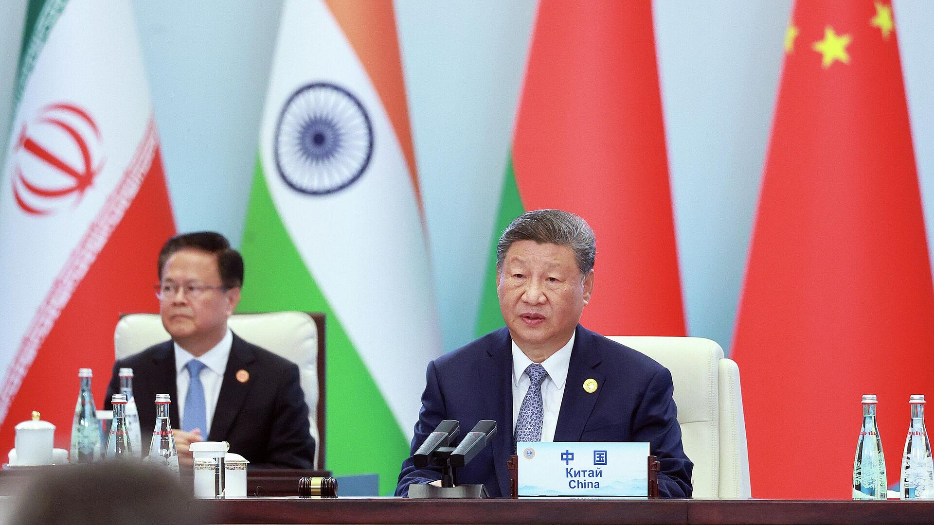 Си Цзиньпин призвал ШОС продвигать более справедливую систему управления