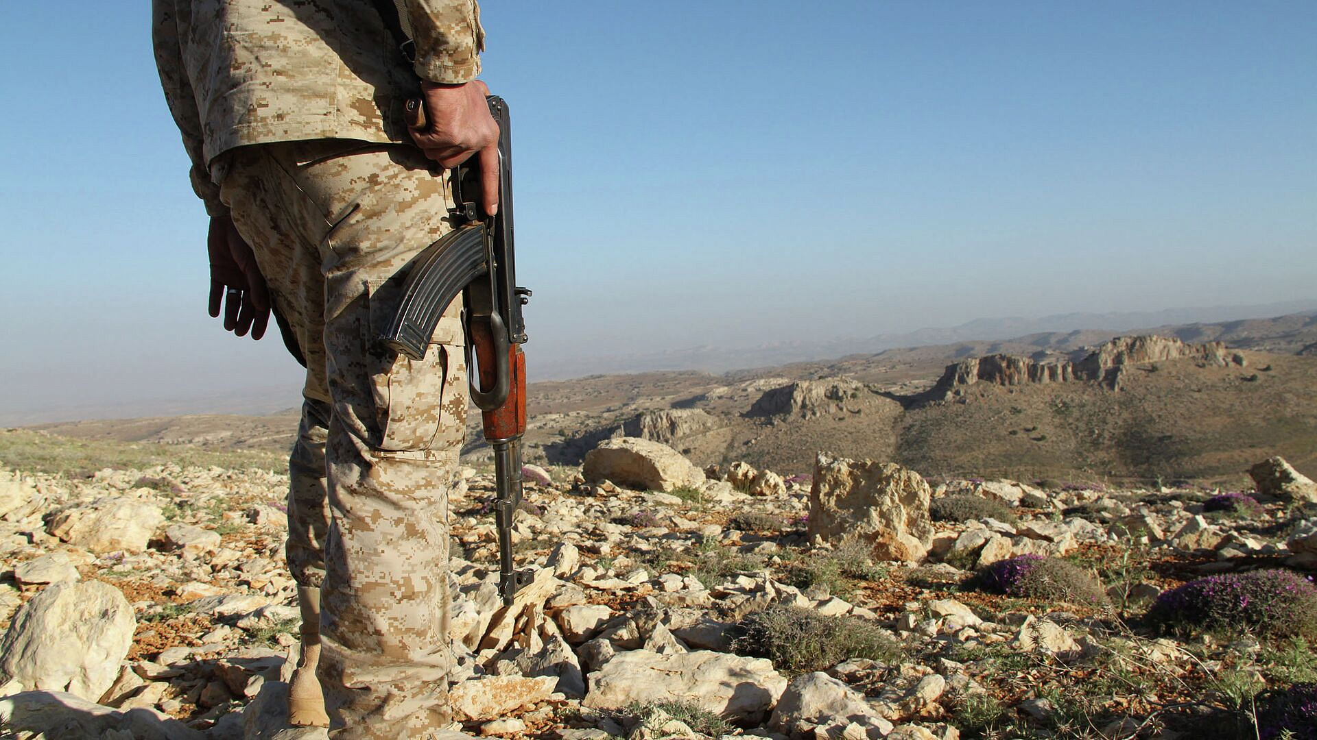 "Хезболла" атаковала военную инфраструктуру на севере Израиля