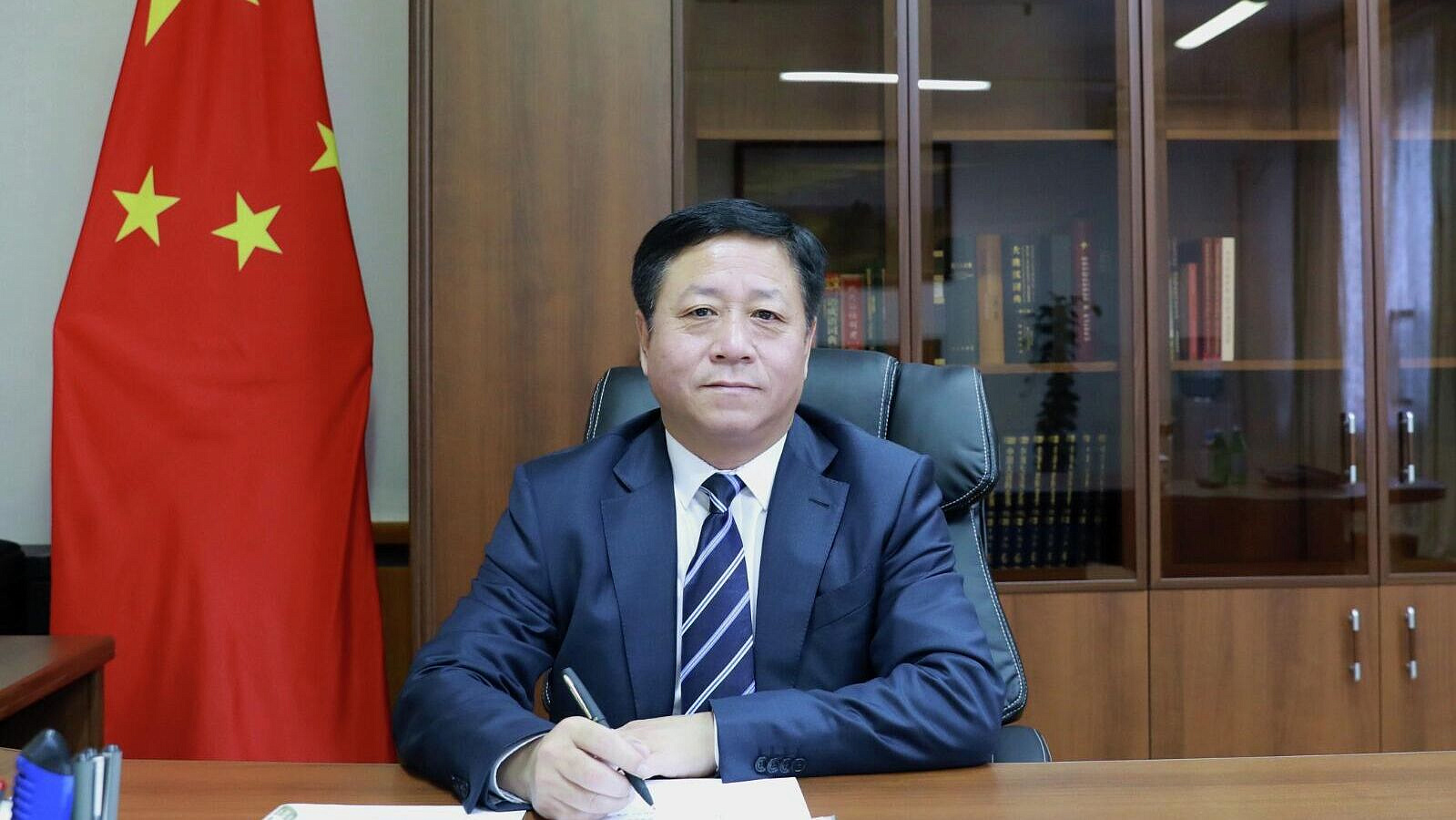 Действия США в Арктике идут вразрез с интересами КНР, заявил посол