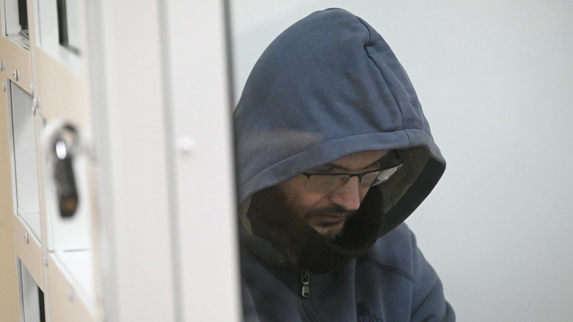 Пасынка Намина приговорили к 18 годам за двойное убийство