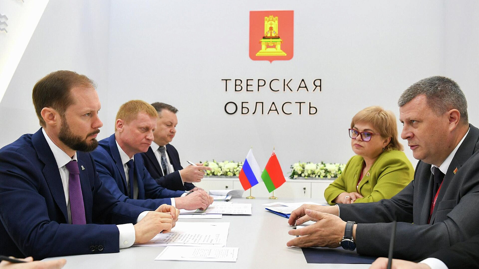 Королев на ПМЭФ договорился о расширении партнерства с Белоруссией и ОАЭ