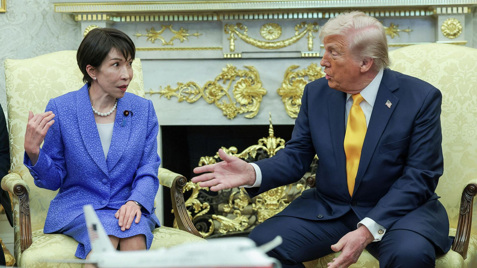 FT: шутка Трампа показала Такаити, что мир изменился