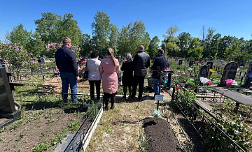 В Белгородской области проходят похороны погибших при атаке украинских БПЛА