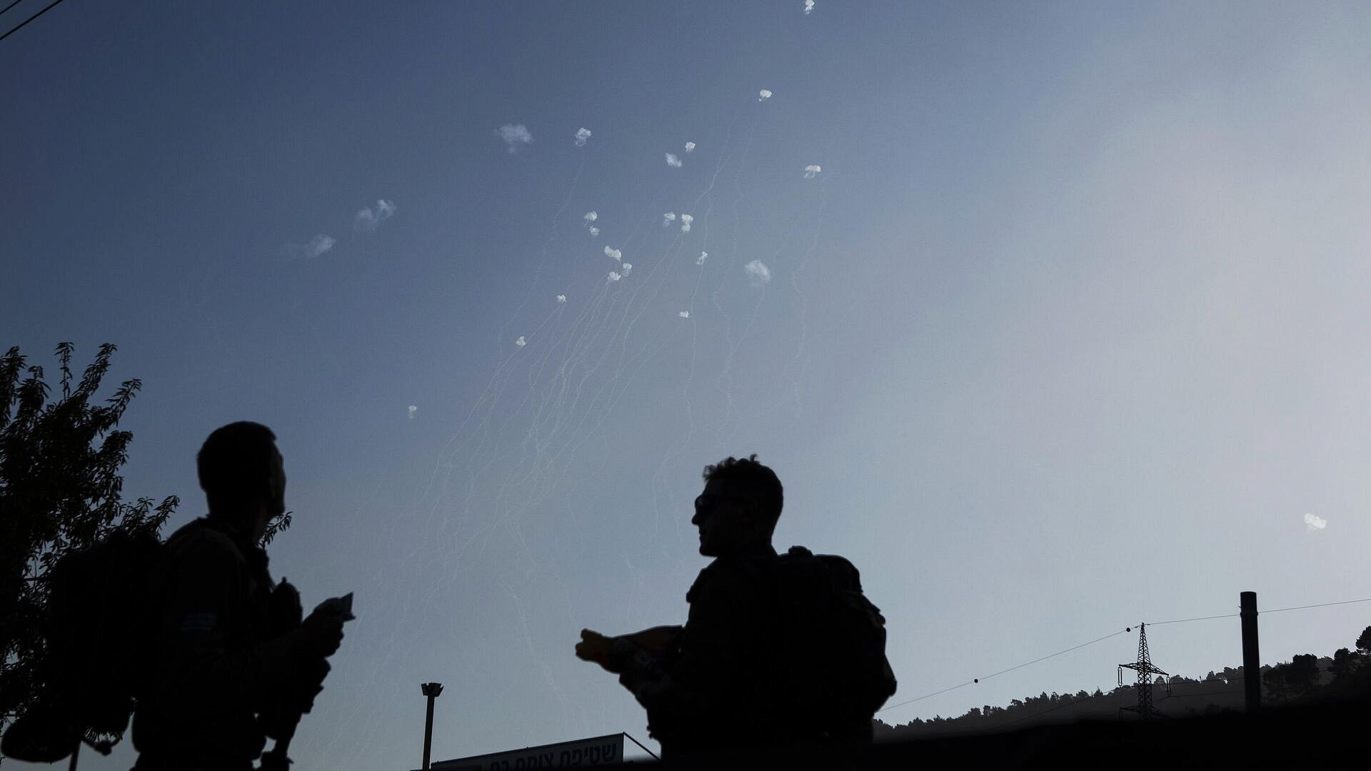 Число жертв удара ЦАХАЛ по Бейруту выросло до десяти, заявили в Ливане