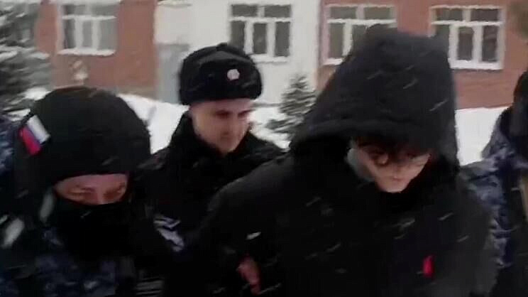 В школе в Уфе металлодетектор среагировал на нож, принесенный учеником