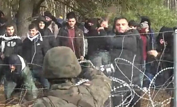 Пограничники Польши снова избили мигрантов