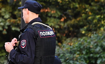 В Кемерово жительница Кузбасса избила парикмахера феном