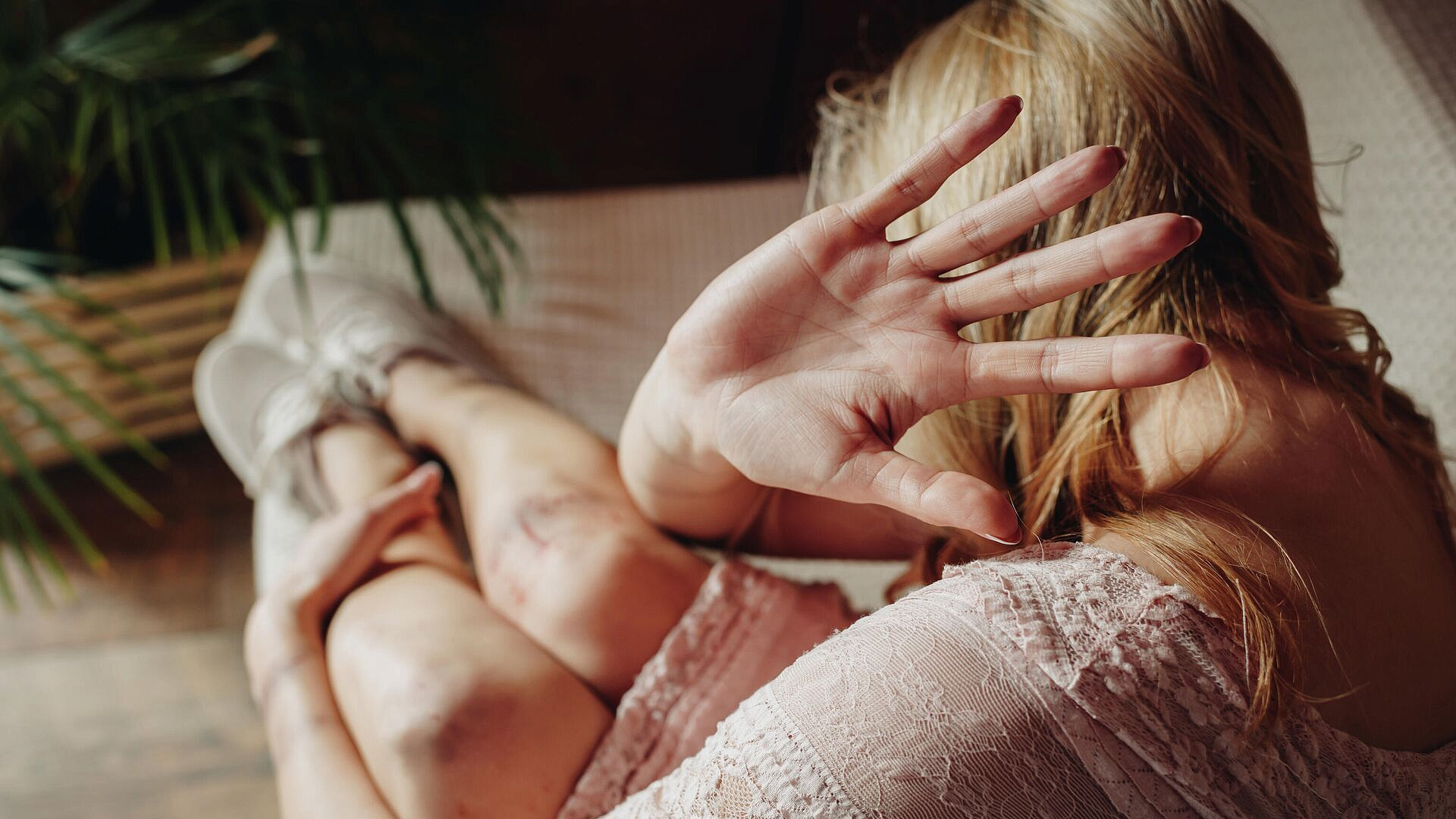 В ЕС провели исследование о насилии над женщинами