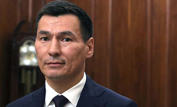 Хасиков назначил нового сенатора от Калмыкии