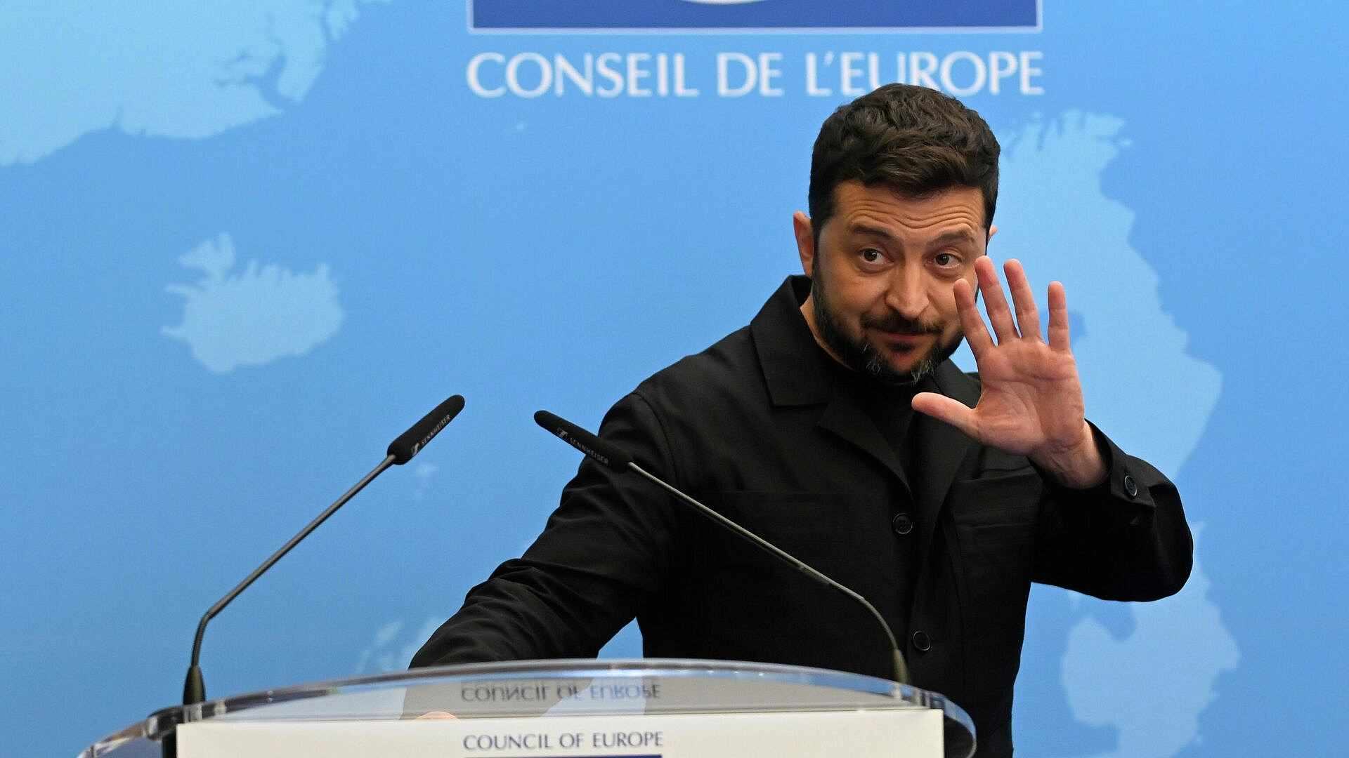 В Киеве придумали обидное прозвище Зеленскому из-за замысла против России