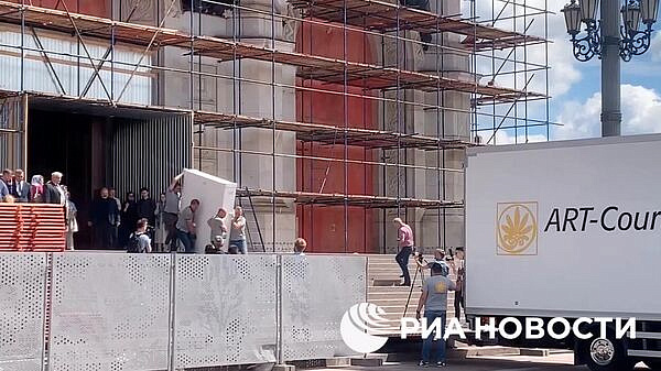 ����� "������" ������ � ������-�������� �����