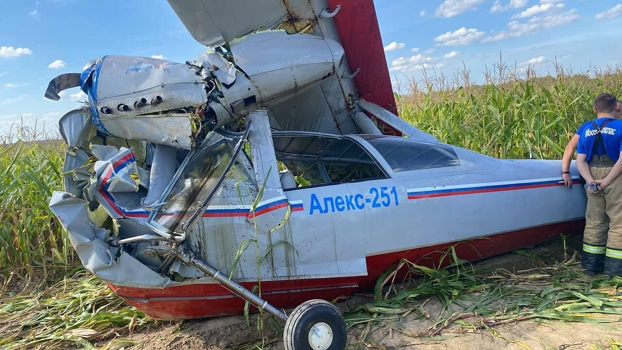 :        Sukhoi Superjet