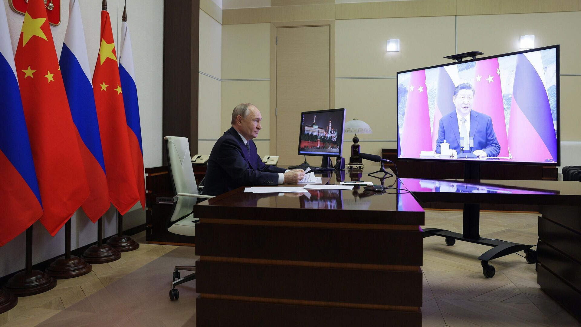 Путин и Си Цзиньпин обсудили архитектуру безопасности