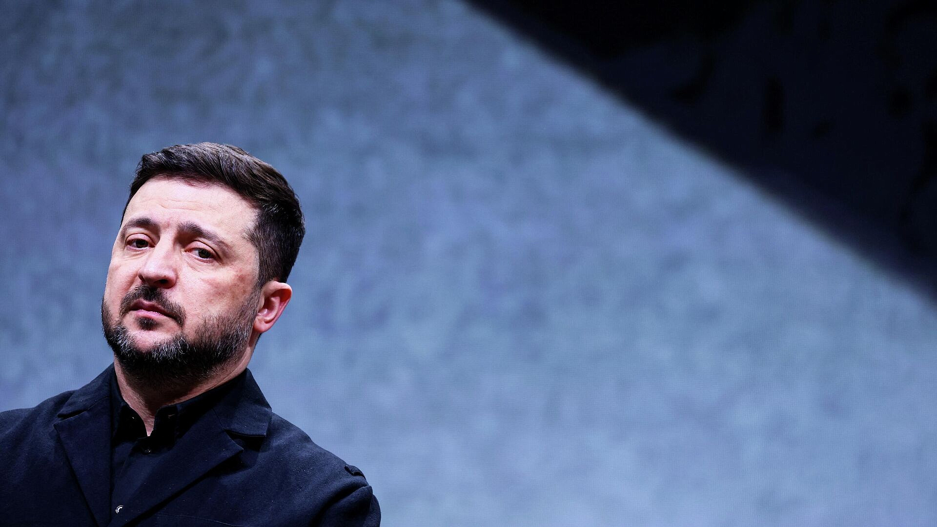 Зеленский выступил с заявлением после российского удара возмездия 