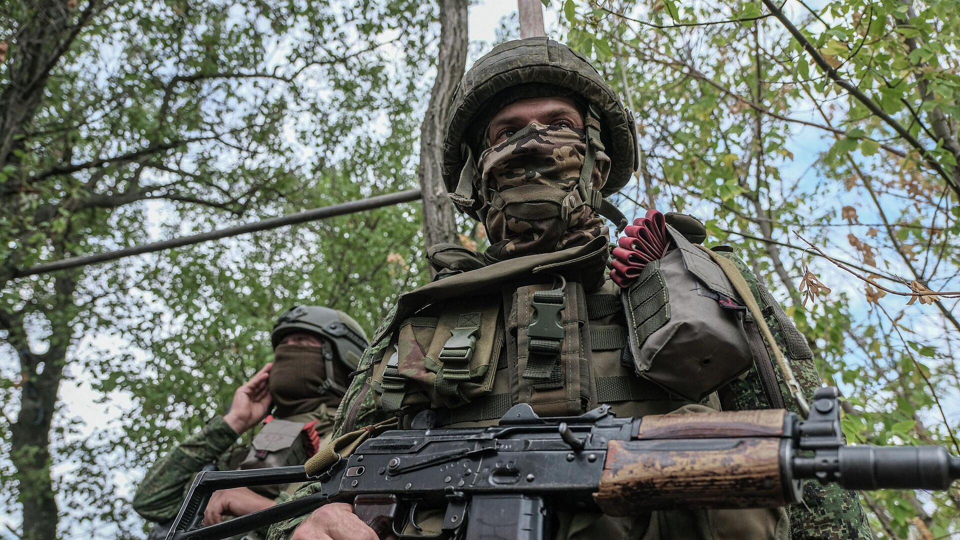 Спутниковая группировка ВС России круглосуточно обеспечивает войска связью