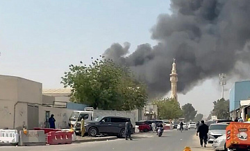 В эмирате Шарджа беспилотник попал в здание телекоммуникационной компании