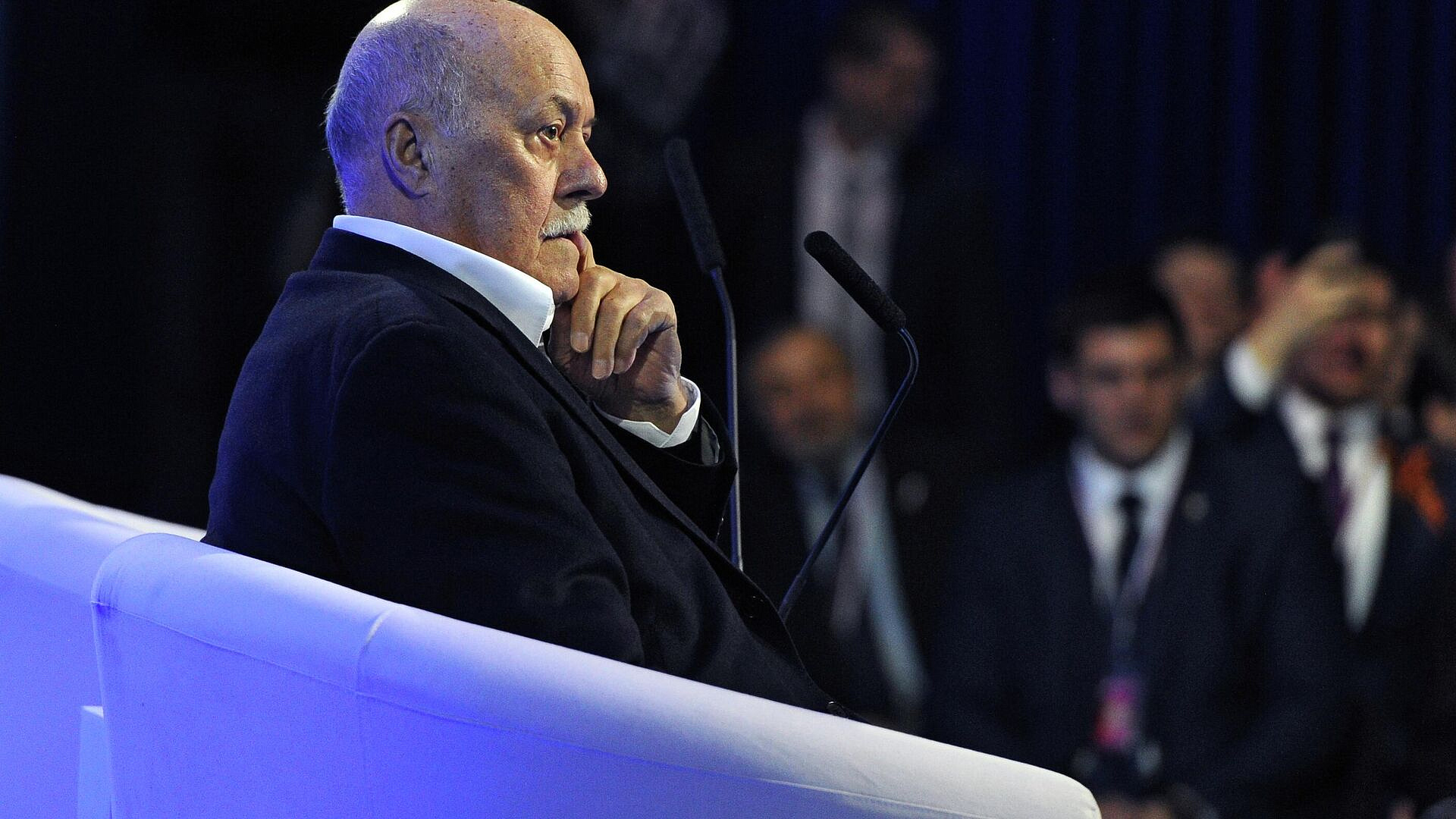 Путин рассказал, что делал пометки в уме, наблюдая за Говорухиным