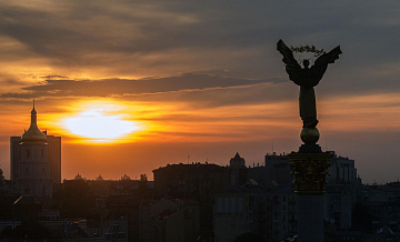 В Киеве начали появляться очереди на заправках