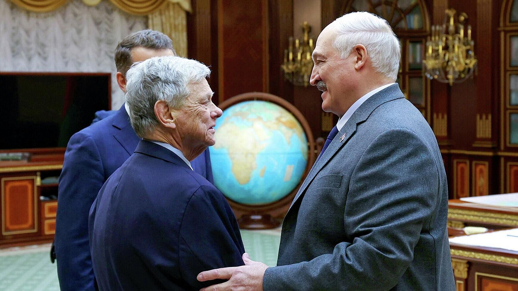 Ситуация в отношениях США и Белоруссии значительно улучшилась, заявил Коул