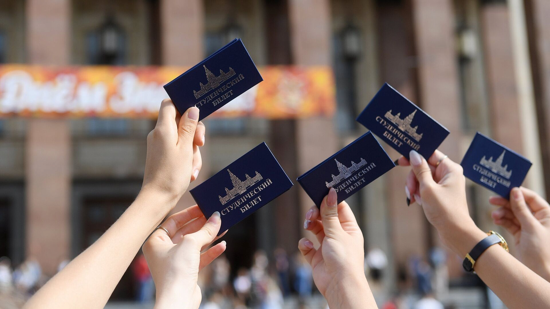 Посол в Москве рассказал о росте числа индийских студентов в России