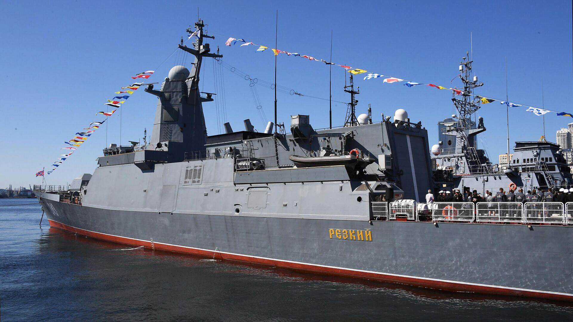 Отряд кораблей Тихоокеанского флота прибыл в Камбоджу